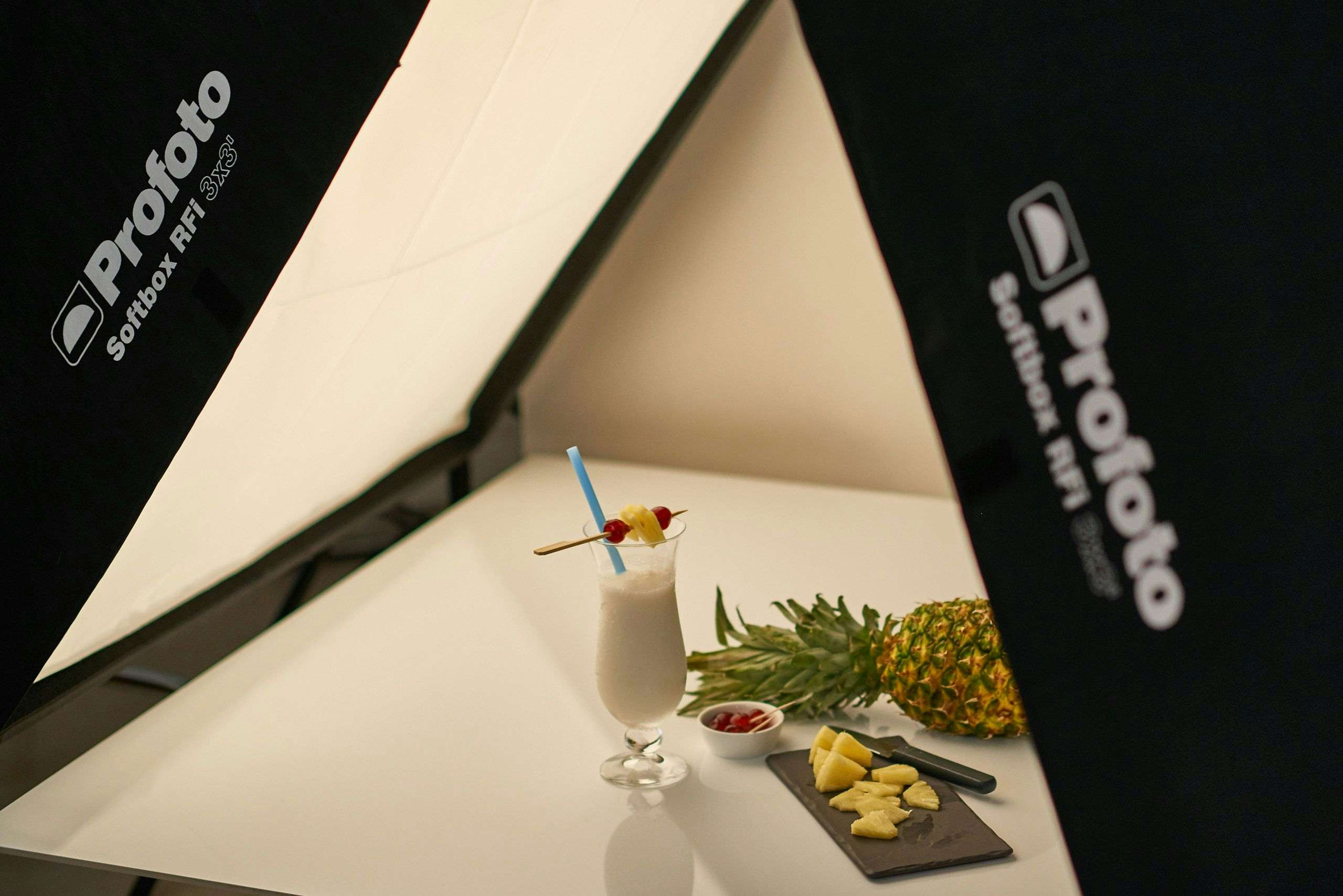 Blue Flamingo pina colada cocktail photography by Xavier Wendling. Behind the scenes